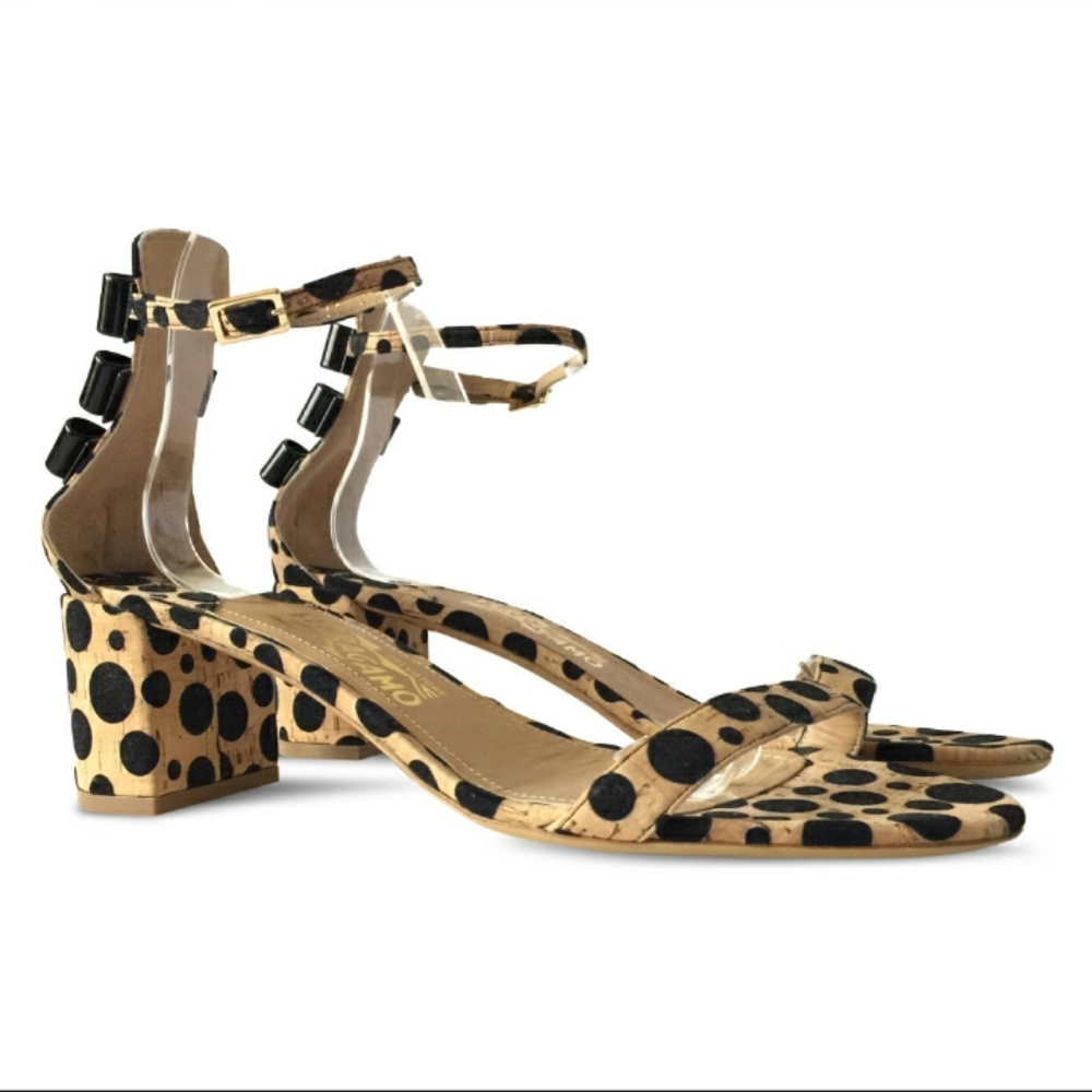 Salvatore Ferragamo CONNIE Sandals 7.5